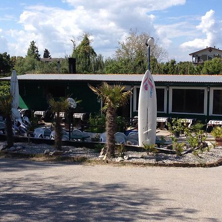 Oliholiday Mobilehomes - Cavallino Exterior foto